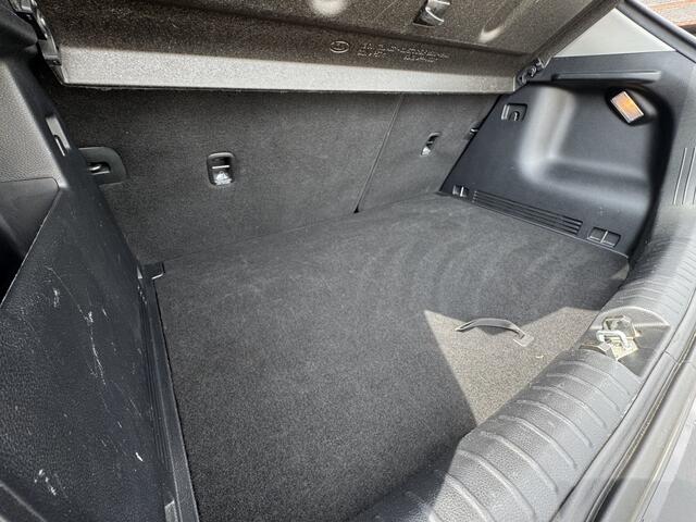KIA Stonic 1.0 T-GDi DynamicLine | Navigatie | Trekhaak