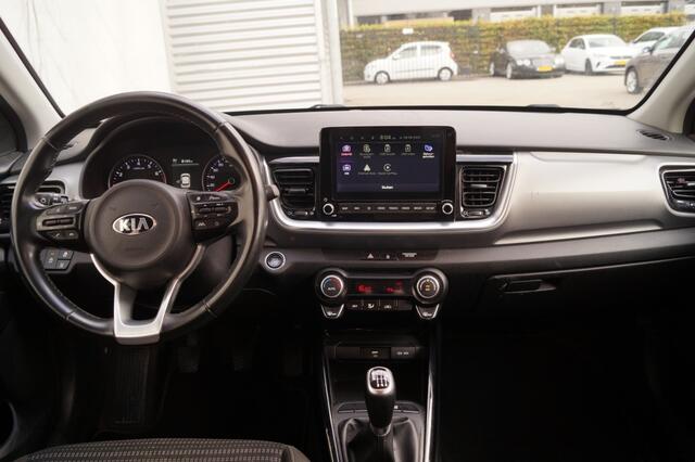 KIA Stonic 1.0 T-GDi MHEV DynamicLine Plus -NAVI-ECC-TREKHAAK-