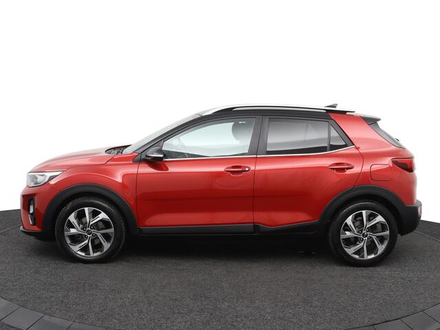 KIA Stonic 1.0 T-GDi ExecutiveLine - Navigatie Apple CarPlay / Android Auto- Stoel/-Stuurverwarming - Cruise Control - Fabrieksgarantie tot 09-2026
