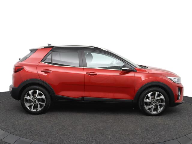 KIA Stonic 1.0 T-GDi ExecutiveLine - Navigatie Apple CarPlay / Android Auto- Stoel/-Stuurverwarming - Cruise Control - Fabrieksgarantie tot 09-2026