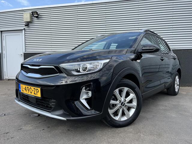 KIA Stonic 1.0 T-GDi MHEV DynamicLine Navigatie Apple CarPlay/Android auto, parkeersensoren, achteruitrij camera, adaptieve cruise control,
