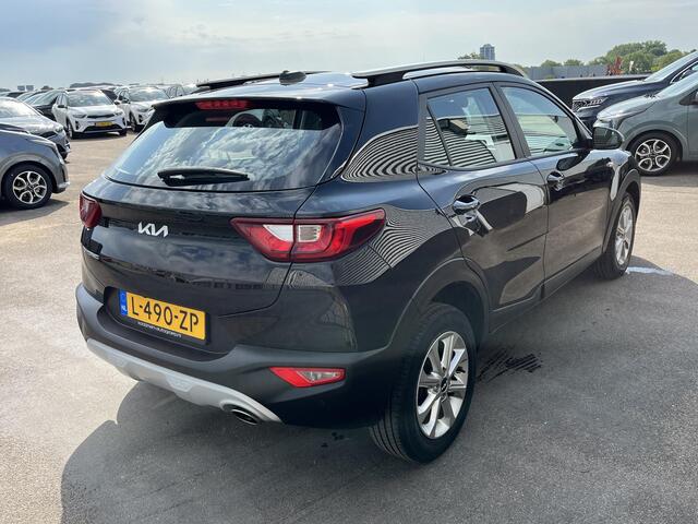 KIA Stonic 1.0 T-GDi MHEV DynamicLine Navigatie Apple CarPlay/Android auto, parkeersensoren, achteruitrij camera, adaptieve cruise control,