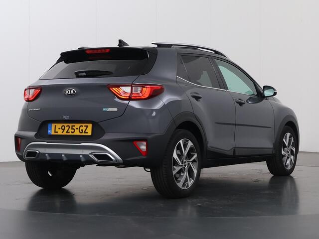 KIA Stonic 1.0 T-GDi MHEV GT-PlusLine | Panoramadak | Dodehoekdetectie | Stoel/Stuurwielverwarming | Parkeercamera | Cruise Control