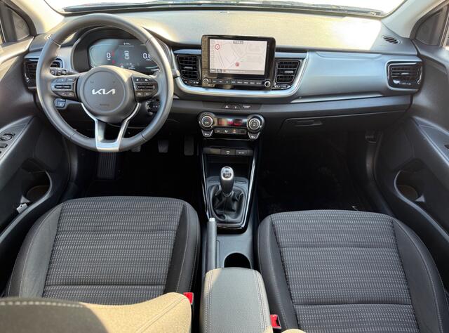 KIA Stonic 1.0 T-GDi MHEV DynamicLine | Navi | Climate control
