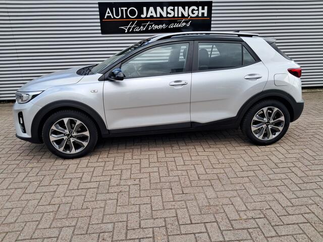 KIA Stonic 1.0 T-GDi DynamicLine | Airco | Cruise control | Camera | Navigatie | LM Velgen | All season banden | RIJKLAARPRIJS INCL 12 MAANDEN GARANTIE EN BEURT