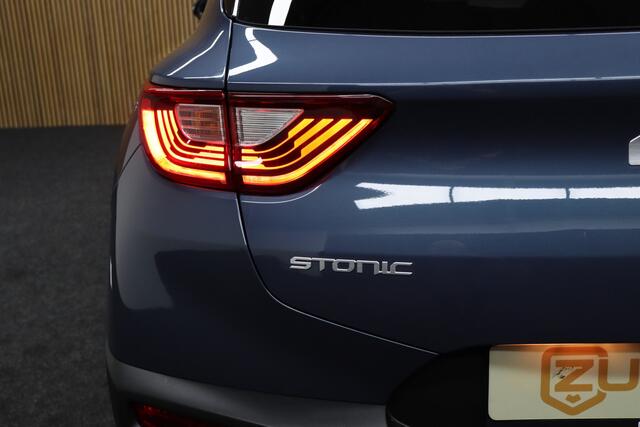 KIA Stonic 1.0 T-GDi MHEV DynamicPlusLine | Cruise-control | Apple Carplay & Android Auto | Parkeerhulp | Navigatie | Camera | Clima | Keyless