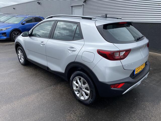 KIA Stonic 1.0 T-GDi MHEV DynamicLine Carplay Navigatie, Achteruitrijcamera, Cruise control, Airco, 1e eign. NL-auto, nieuw geleverd, BTW-auto