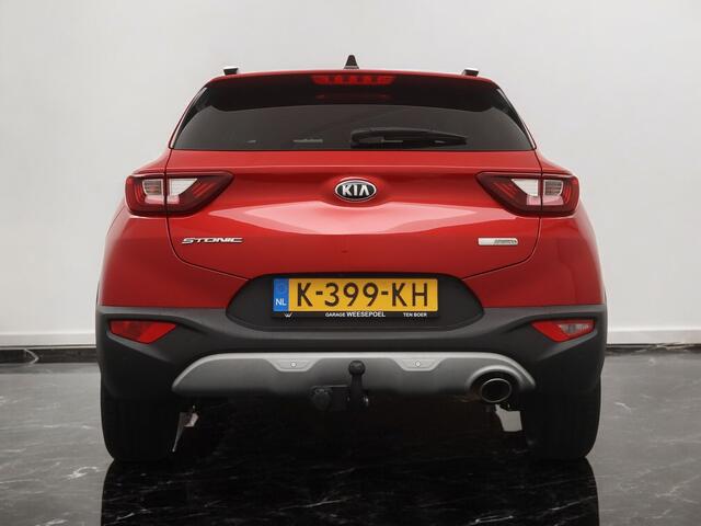 KIA Stonic 1.0 T-GDi MHEV DynamicPlusLine Navigatie - Camera - Climate control - Privacy glass - Keyless entry - Trekhaak - Fabrieksgarantie tot 02-2028