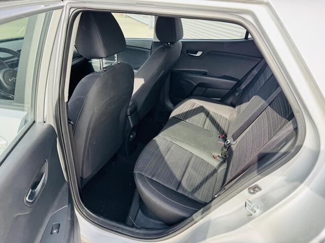 KIA Stonic 1.0 T-GDi MHEV DynamicLine Airco | Cruise | Camera | Navi | Clima