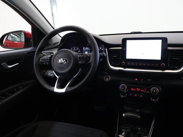 KIA Stonic 1.0 T-GDi MHEV DynamicPlusLine | Keyless | Navigatie | Parkeercamera | Apple Carplay/Android Auto | Climate Control