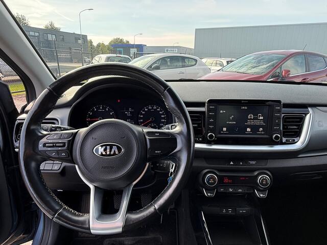 KIA Stonic 1.0 T-GDi DynamicLine | Climate control | Carplay | Stoel/Stuurverw. | Parkeersensoren