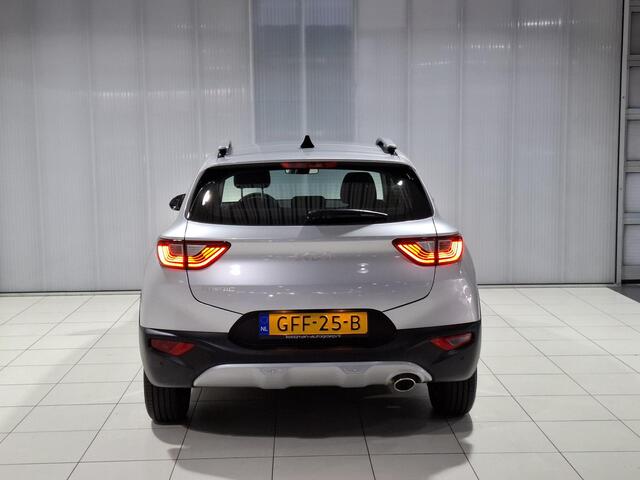 KIA Stonic 1.0 T-GDi MHEV DynamicLine Apple Carplay/Android Auto, Navigatie, Camera.