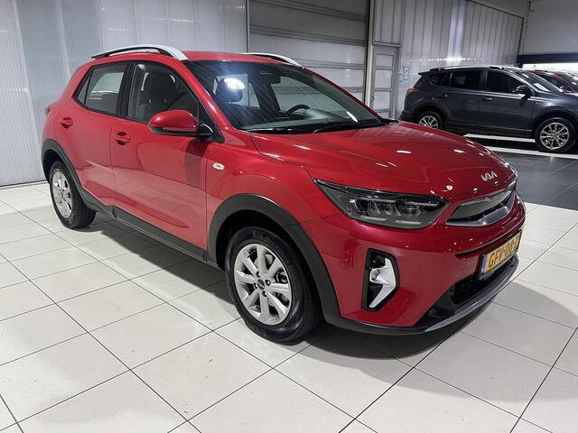 KIA Stonic 1.0 T-GDi MHEV DynamicLine Apple Carplay/Android Auto, Navigatie, Camera.