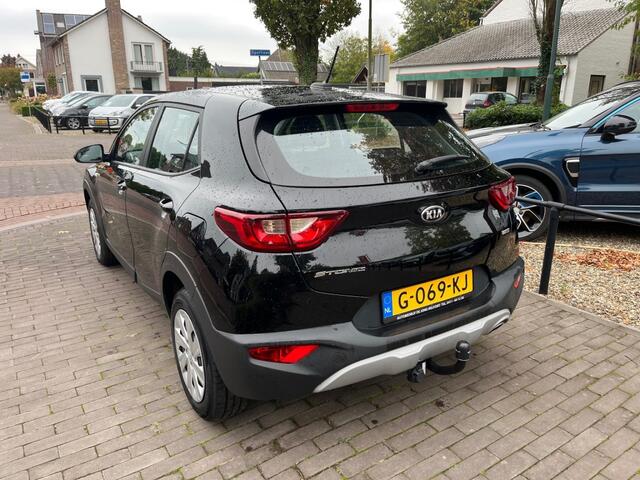 KIA Stonic 1.0 T-GDI COMFORTLINE / CARPLAY / TREKHAAK / AIRCO / LED