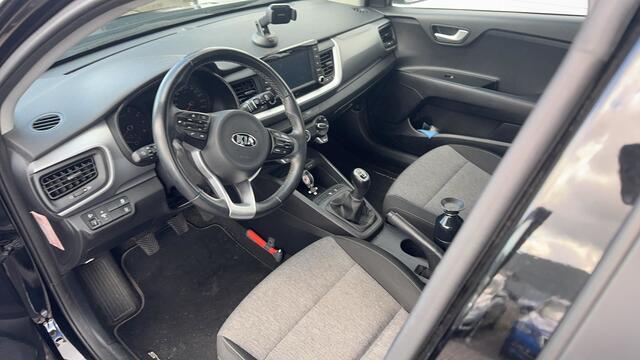 KIA Stonic 1.0 T-GDi DynamicLine NL-AUTO | CAMERA | NAVI |