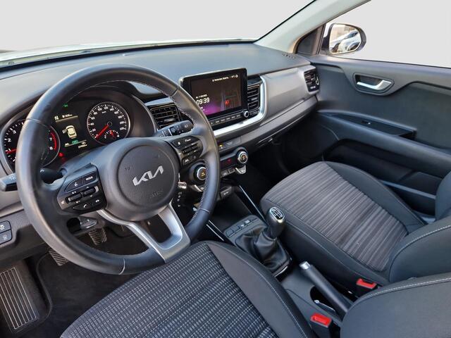 KIA Stonic 1.0 T-GDi MHEV DynamicLine Navi | Clima | Carplay/Android auto | Lichtmetalen velgen | LED |