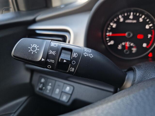 KIA Stonic 1.0 T-GDi MHEV DynamicLine Navi | Clima | Carplay/Android auto | Lichtmetalen velgen | LED |