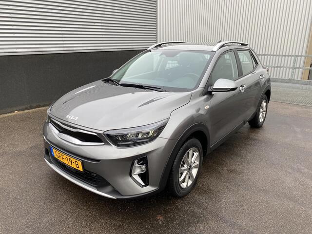 KIA Stonic 1.0 T-GDi MHEV DynamicLine Navigatie, Apple CarPlay/Android Auto, achteruitrij camera, cruise control, Start/Stop systeem