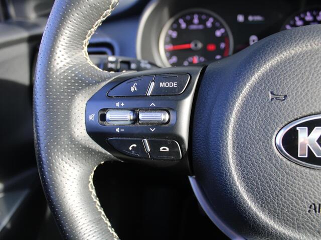 KIA Stonic 1.0 T-GDi MHEV GT-Line | Trekhaak | Stuur-stoelverwarming | Navi | Clima | Cruise | Camera | 17" LM | PDC |