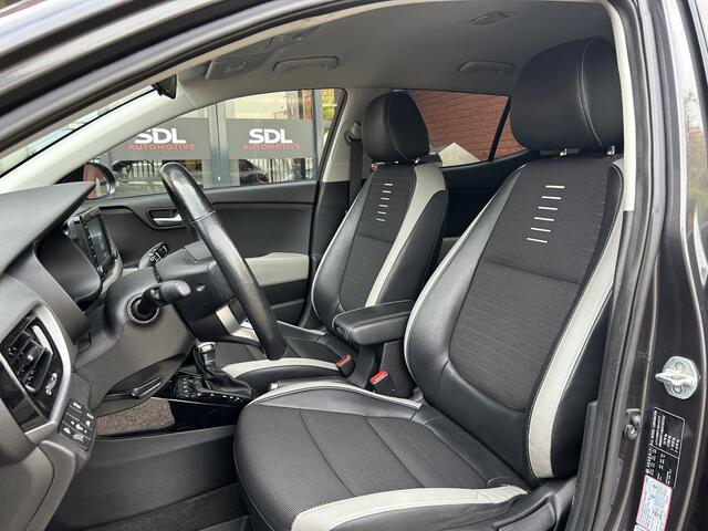 KIA Stonic 1.0 T-GDi DynamicPlusLine // LED // NAVI + CARPLAY // CLIMA // PDC // CAMERA // STOEL + STUURWIELVERWARMING