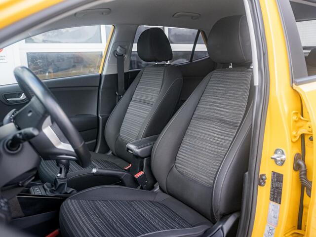 KIA Stonic 1.0 T-GDi MHEV DynamicPlusLine l navigatie l climate control l Apple carplay en android auto l