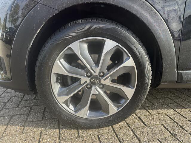 KIA Stonic 1.0 T-GDi DynamicPlusLine Navi | Lichtmetalen velgen | Camera Info Frank Eijsbouts 0492-588958