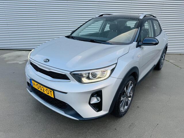 KIA Stonic 1.0 T-GDi DynamicLine NW geleverd & onderhouden | Trekhaak | Navi | Cruise | Airco | Automaat | Camera