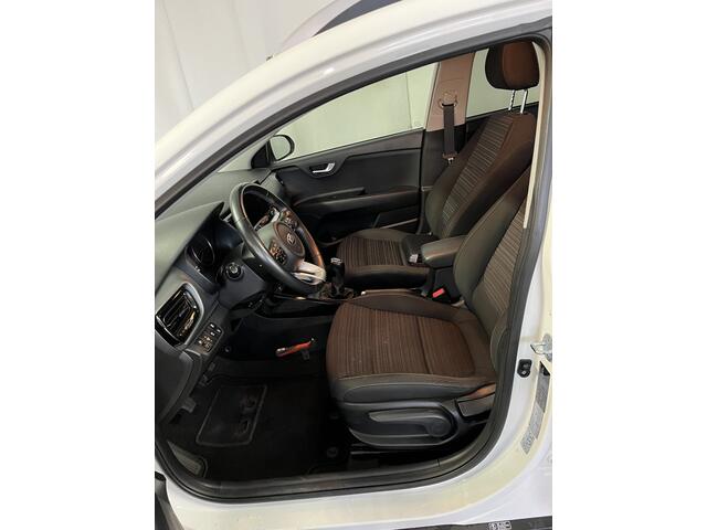 KIA Stonic 1.0 T-GDi MHEV DynamicPlusLine 1E EIGN/ECC/APPLE/CAMERA/CRUISE