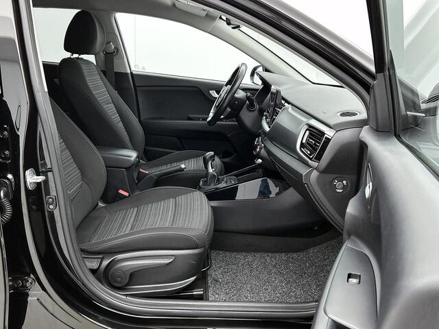 KIA Stonic 1.0 T-GDi MHEV DynamicPlusLine Navigatie | Climate Control | Apple Car Play