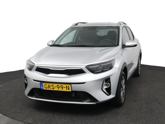 KIA Stonic 1.0 T-GDi MHEV DynamicPlusLine Apple Carplay/Android Auto - Cruise Control - Climate Control - Navigatie - Stuur/Stoel Verwarming - fabrieksgarantie tot 11-2031