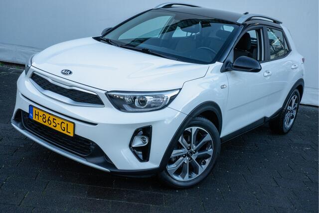 KIA Stonic 1.0 T-GDi DynamicLine Camera/ Navigatie/ Carplay/ 17" lmv/ Cruise control/ Airco