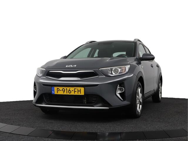 KIA Stonic 1.0 T-GDi MHEV DynamicLine - Apple Carplay/ Android Auto - Cruise Control - Airco - Achteruitrijcamera - Fabrieksgarantie tot 02-2029