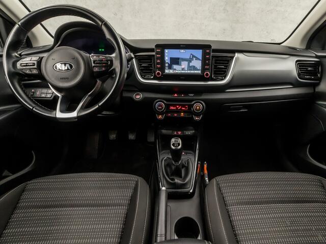KIA Stonic 1.0 T-GDi DynamicPlusLine (APPLE CARPLAY, NAVIGATIE, CAMERA, CLIMATE, KEYLESS, SPORTSTOELEN, CRUISE, LM VELGEN, NIEUWE APK, NIEUWSTAAT)