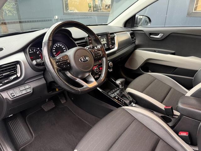 KIA Stonic 1.0 T-GDi DynamicPlusLine / CarPlay / Camera / Stoel- en Stuurverw.