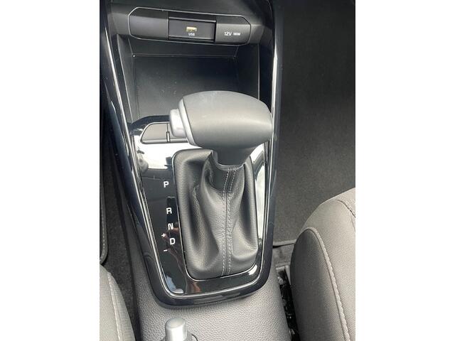 KIA Stonic 1.0 T-GDi MHEV DynamicPlusLine Automaat Navigatie, Climate Control, Cruise Control, 16"Lm, Achteruitrijcamera,