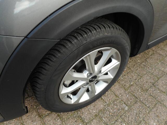 KIA Stonic 1.0 T-GDi MHEV DynamicLine