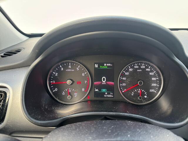 KIA Stonic 1.0 T-GDi MHEV DynamicLine | Trekhaak | All Season | Climate Control | Navigatie | Apple / Android intergratie