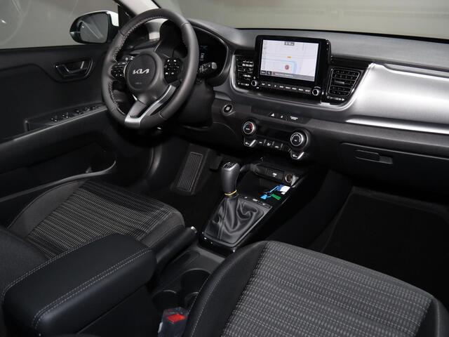 KIA Stonic 1.0 T-GDi MHEV DynamicPlusLine | vanaf ¤ 349,- per maand | Stoel/Stuurwielverwarming | Keyless | Navigatie | Achteruitrijcamera | Climate control