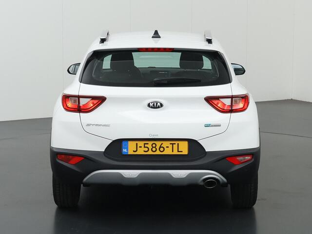 KIA Stonic 1.0 T-GDi MHEV DynamicLine | Navigatie | Parkeercamera | Climate Control | Cruise Control |