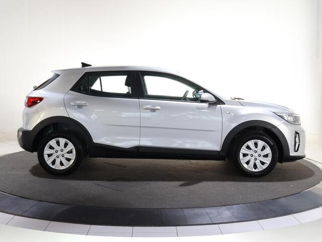 KIA Stonic 1.0 T-GDi MHEV ComfortLine | Achteruitrijcamera | Parkeersensoren achter | Navigatiesysteem | Cruise control | Actieve rijbaanassistentie |