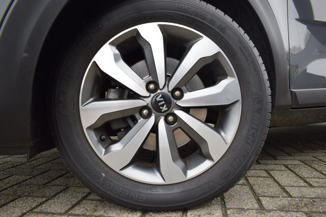 KIA Stonic 1.0 T-GDi MHEV DynamicPlusLine | Navigatie | Camera | Trekhaak | Cruise Control |