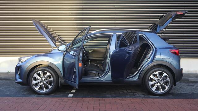 KIA Stonic 1.0 T-GDi DynamicPlusLine | Clima | Cruise | Multimedia/Navi | Trekhaak | PDC + Camera |