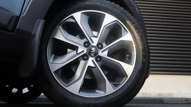 KIA Stonic 1.0 T-GDi DynamicPlusLine | Clima | Cruise | Multimedia/Navi | Trekhaak | PDC + Camera |