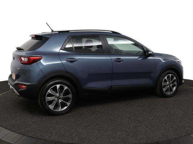 KIA Stonic 1.0 T-GDi DynamicLine - Cruise Control - Lichtmetalen Velgen - Navigatie - Apple/Android Carplay - Virena Zekerheidspakket ¤895,-