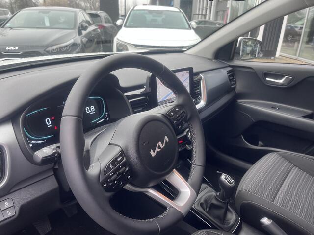 KIA Stonic 1.0 T-GDi MHEV DynamicLine | Achteruitrijcamera | Parkeersensoren | Navi | Lmv | DEMO VOORDEEL!!