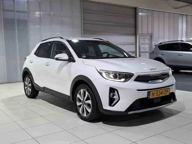 KIA Stonic 1.0 T-GDi MHEV DynamicPlusLine Navigatie Apple Carplay/Android Auto, achteruitrij camera, cruise contro.l