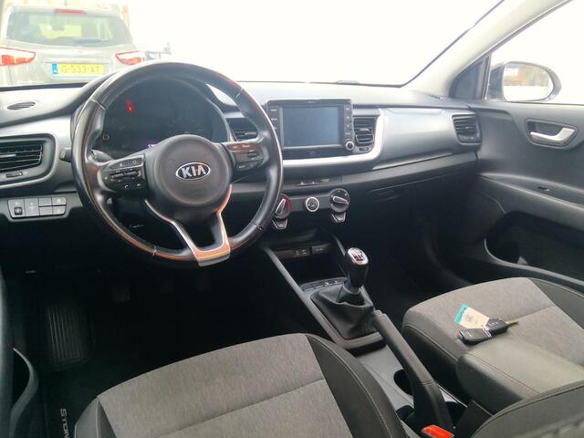KIA Stonic 1.0 T-GDi DynamicLine | Apple Carplay/Android | Navi | Cruise control | Pdc
