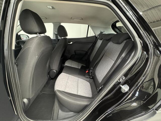 KIA Stonic 1.0 T-GDi ComfortPlusLine Navigator | Navigatie | Camera | Trekhaak | Lichtmetalen velgen 17" | All-Season Banden |