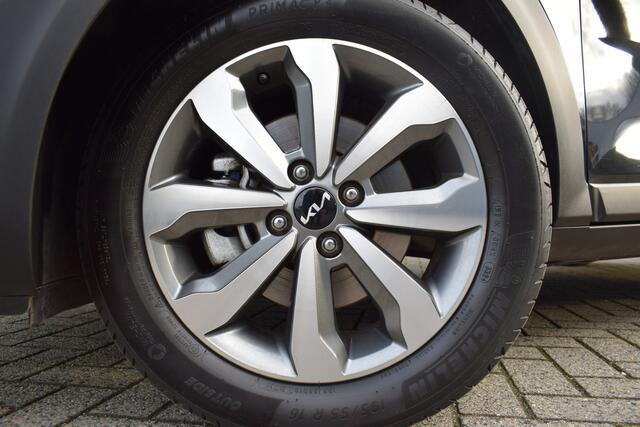 KIA Stonic 1.0 T-GDi MHEV DynamicPlusLine | Navigatie | Camera | Stoelverwarming | Cruise Control | Climate Control