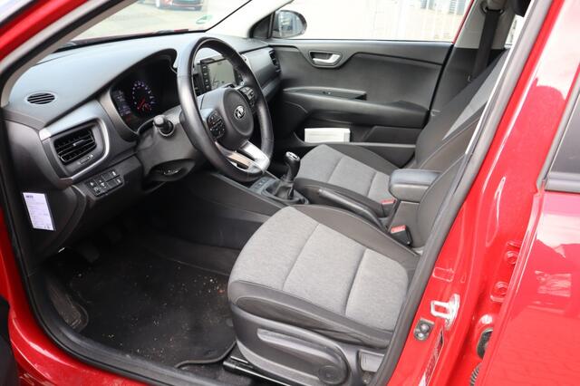 KIA Stonic 1.0 T-GDi Dynamic Line Trekhaak | Cruise | Apple | AndoidAuto